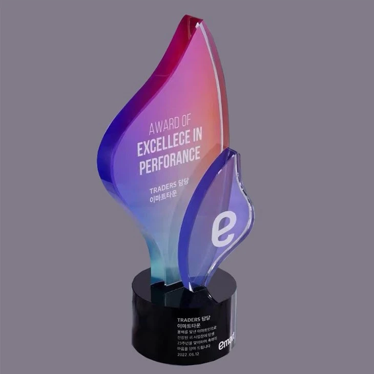 Colorful Leaf-Shaped Crystal Trophy