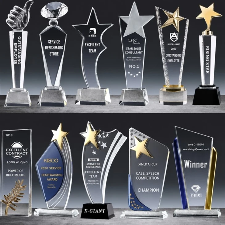 Prilagodljiva nagrada za natjecanje Crystal Trophy